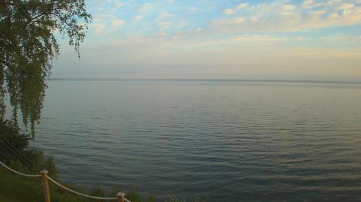 Weather camera view of Forest Lawn Beach.